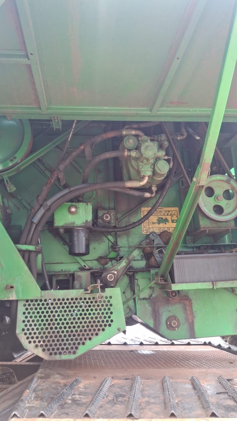 john deere colheitadeira 1175 cabinada - acompanha plataforma de milho (4) e soja (16) ambas diesel 1p manual 19994