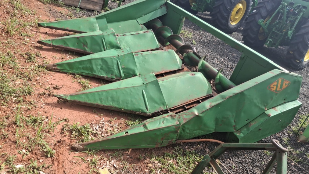 john deere colheitadeira 1175 cabinada - acompanha plataforma de milho (4) e soja (16) ambas diesel 1p manual 199916