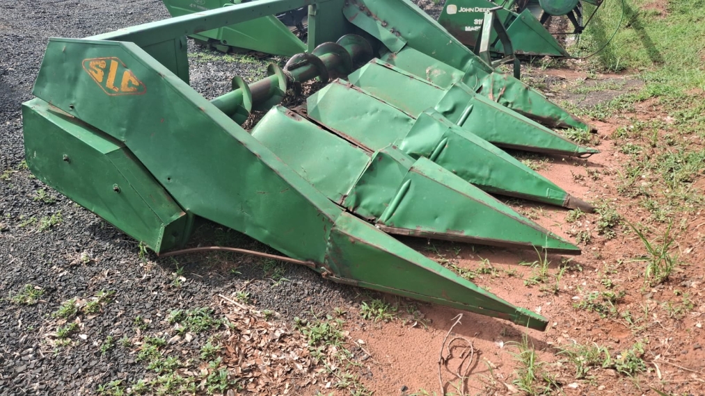 john deere colheitadeira 1175 cabinada - acompanha plataforma de milho (4) e soja (16) ambas diesel 1p manual 199915