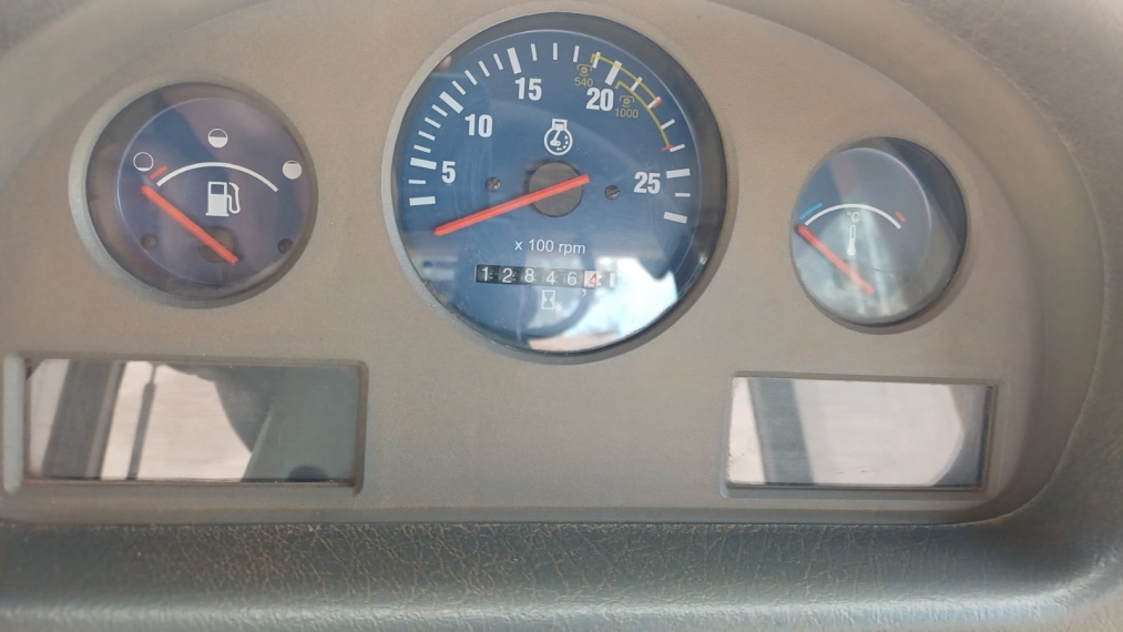 valtra trator bm 110 cabinado diesel 1p manual 20132