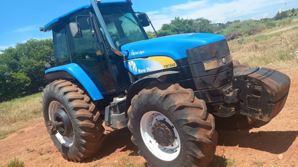 new holland trator tm 7040 cabinado diesel 1p manual 20134