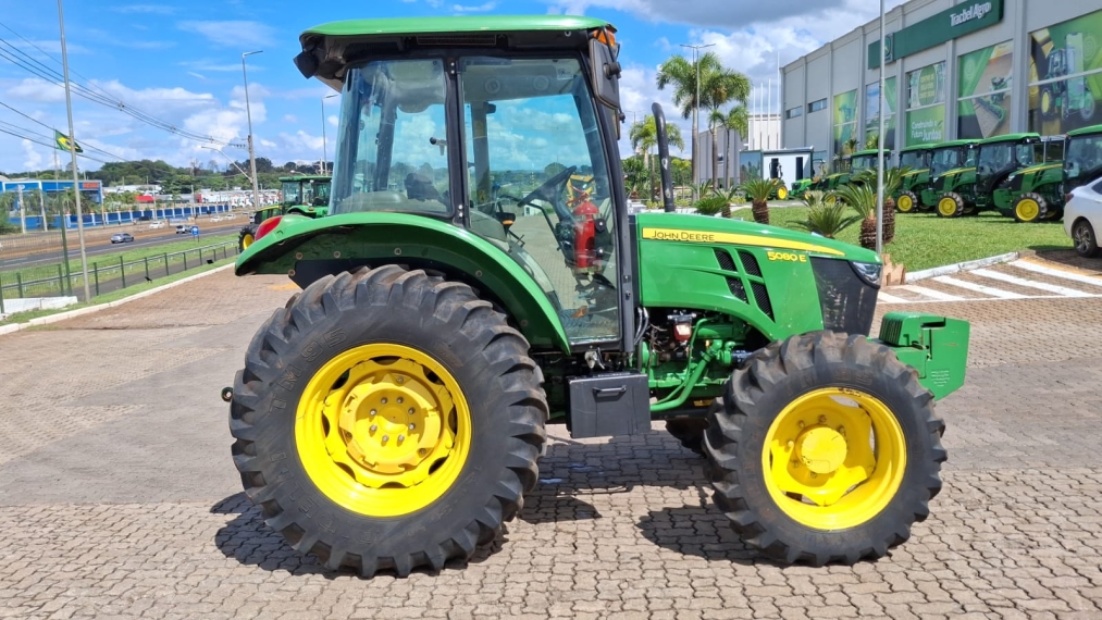 john deere trator 5080e  9x3 cabinado diesel 1p manual 20244