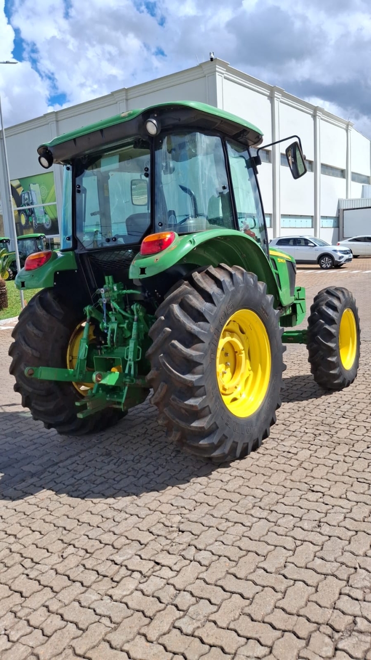 john deere trator 5080e  9x3 cabinado diesel 1p manual 20245