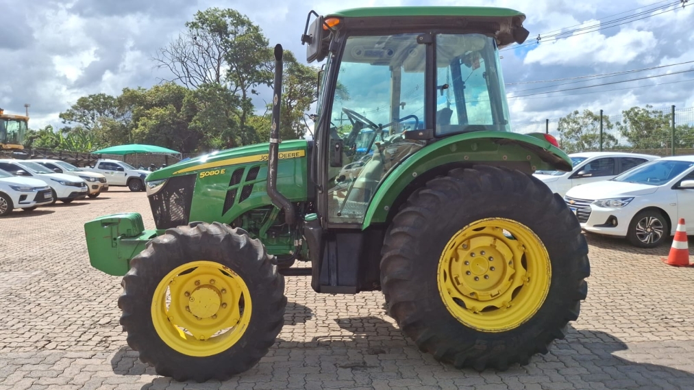 john deere trator 5080e  9x3 cabinado diesel 1p manual 20248
