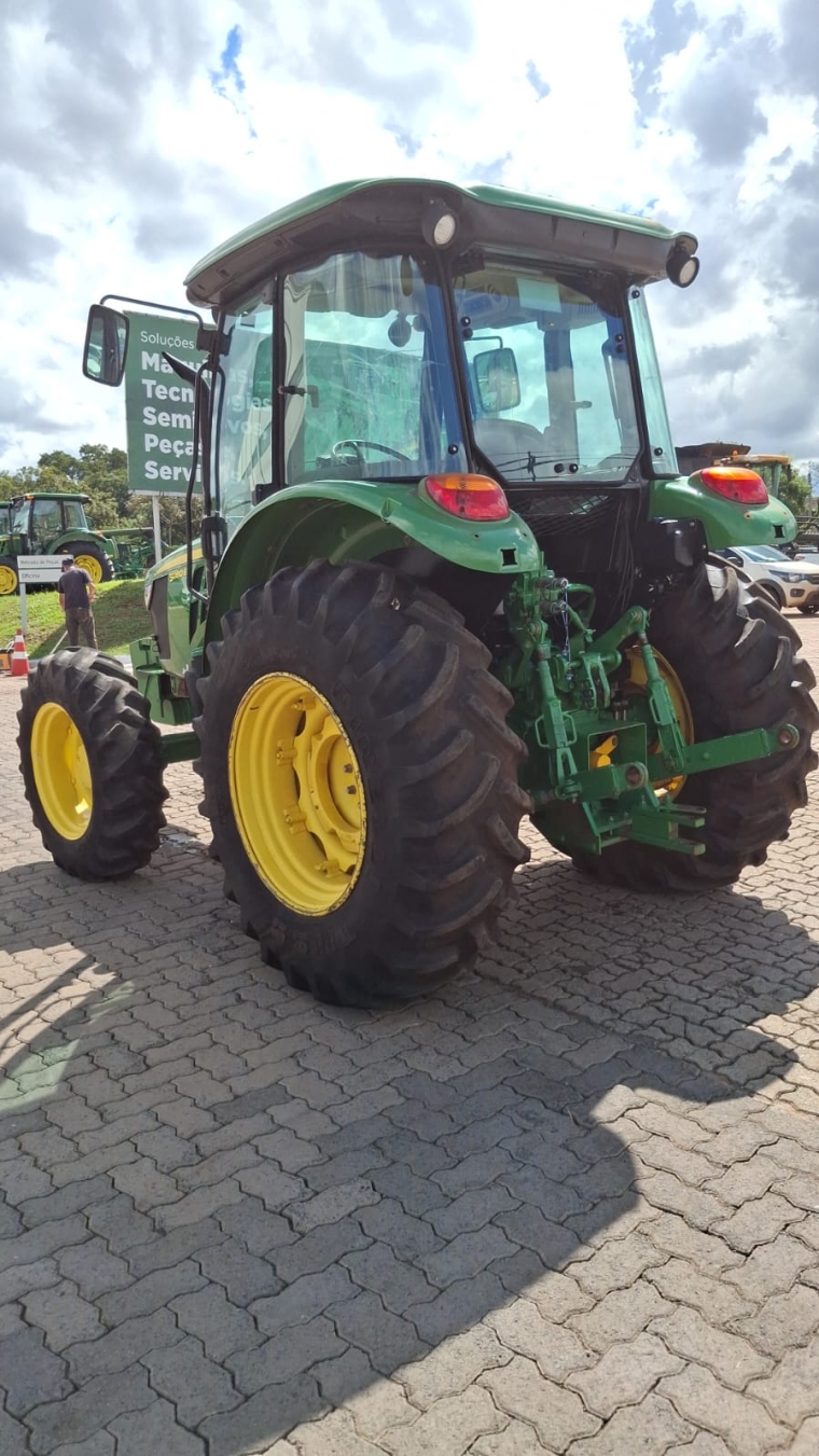 john deere trator 5080e  9x3 cabinado diesel 1p manual 20247