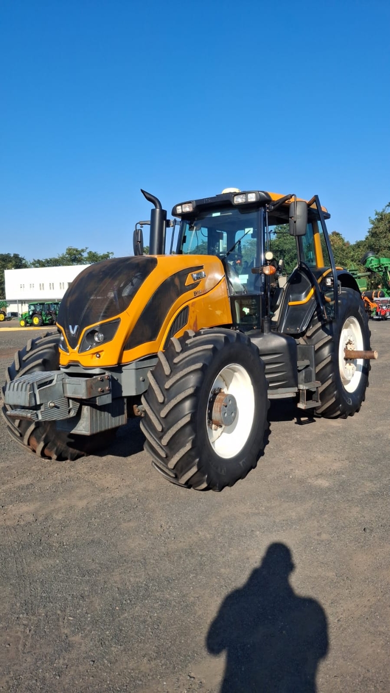 valtra trator bh 194 ht 4x4 piloto top rtx via satelite - com pneu radial diesel 1p manual 2021