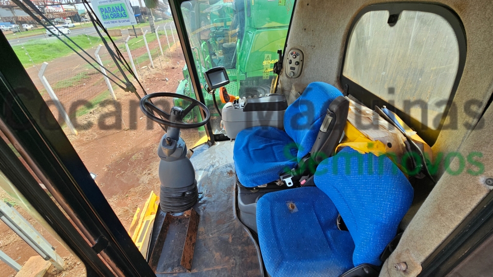 new holland colheitadeira cr 9060 2012 diesel 2p automatico2