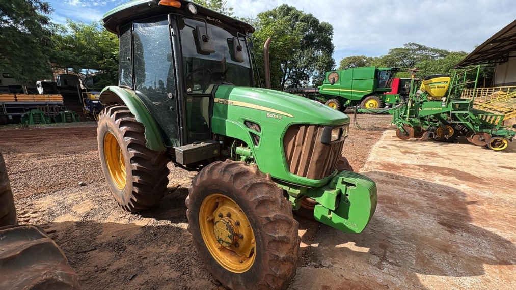 trator john deere 5078e ano 2017 trator john deere 5078e ano 2017