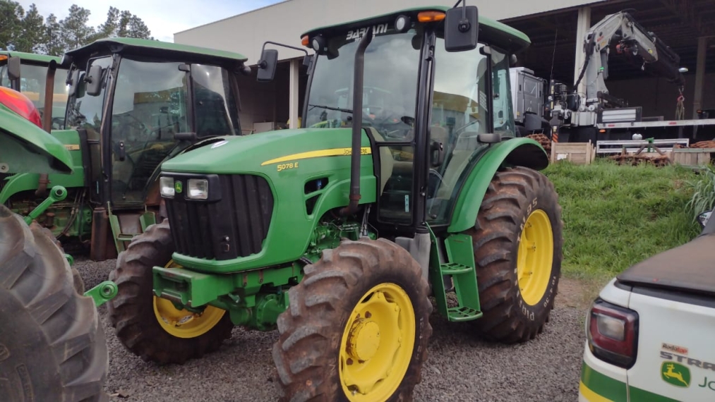 trator john deere 5078e ano 2018
