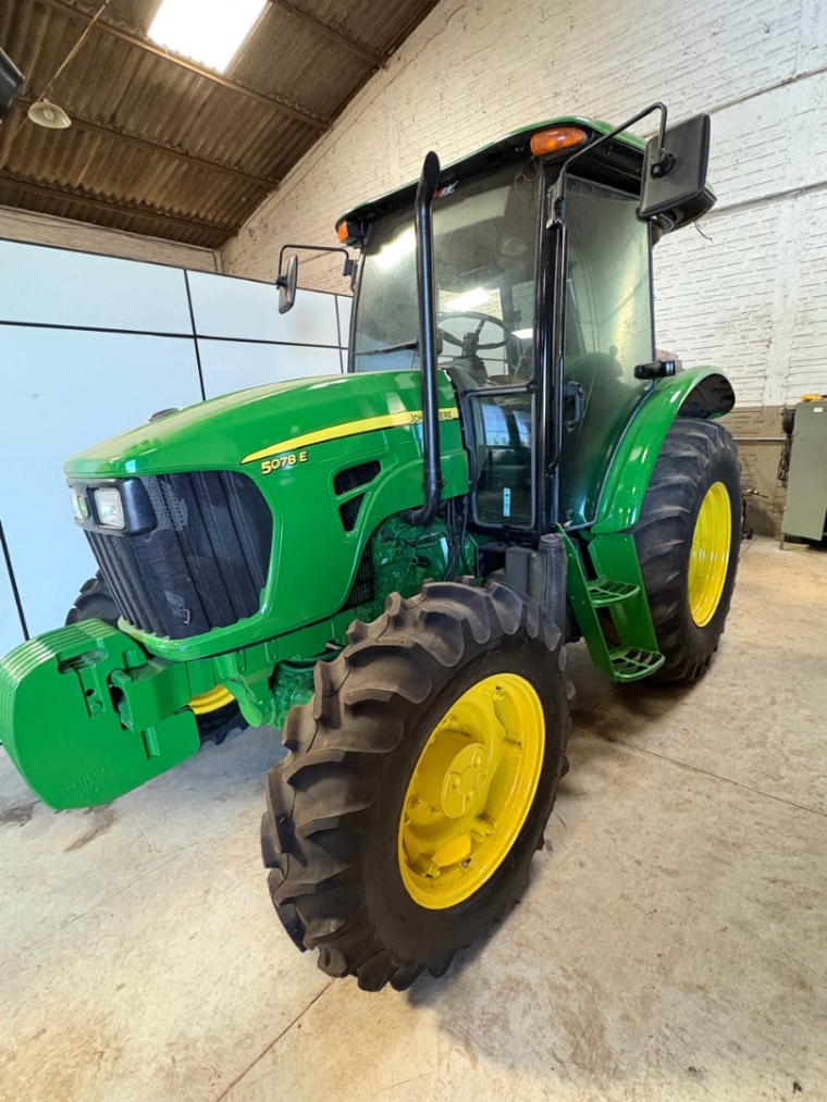 trator john deere 5078e ano 2016