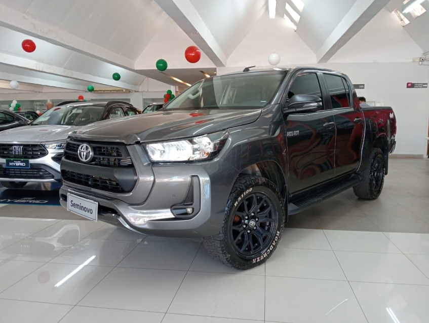 oferta imperdivel, hillux 2.8 cdsr a4fd diesel, 30 por cento de entrada em 24x oferta imperdivel, hillux 2.8 cdsr a4fd diesel, 30 por cento de entrada em 24x