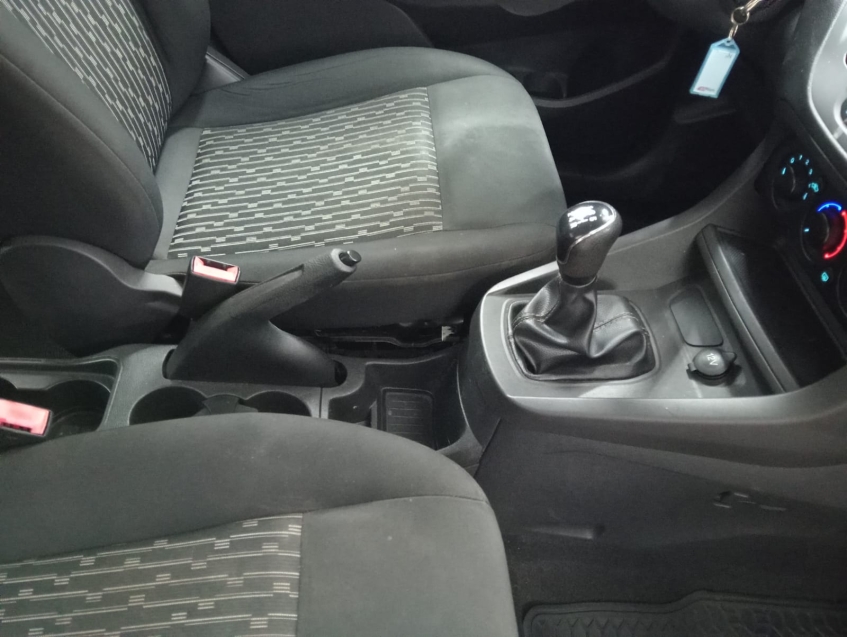 ford ka 1,0 manual