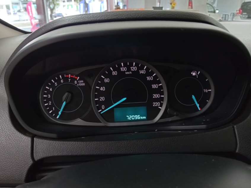 ford ka 1,0 manual