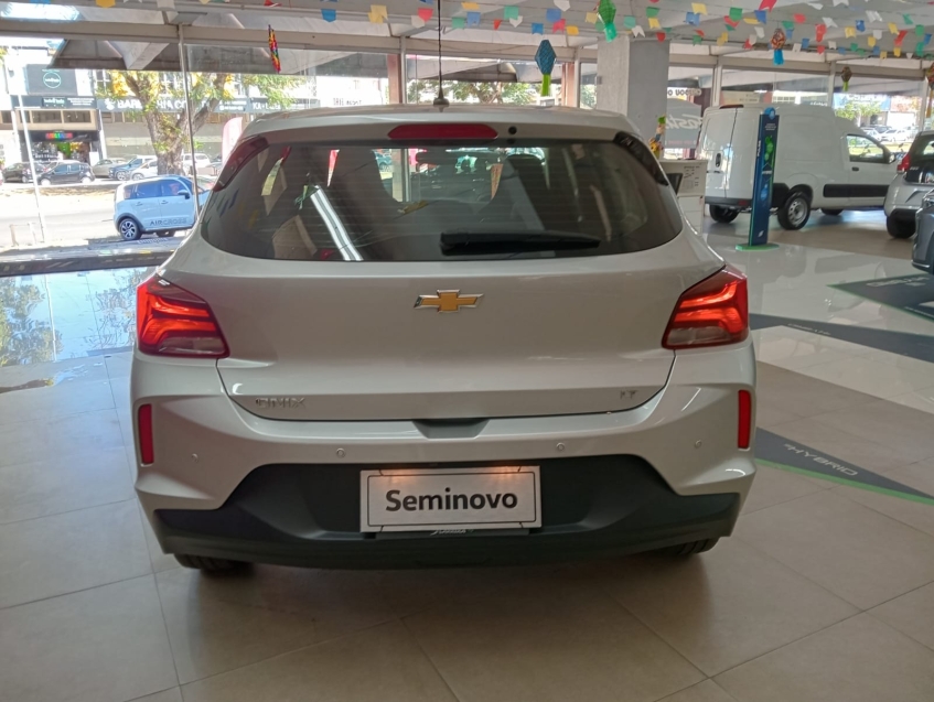chevrolet onix 1,0 lt manual