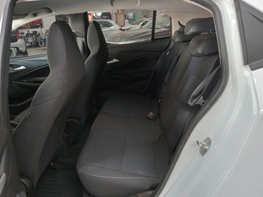 chevrolet onix 1,0 lt