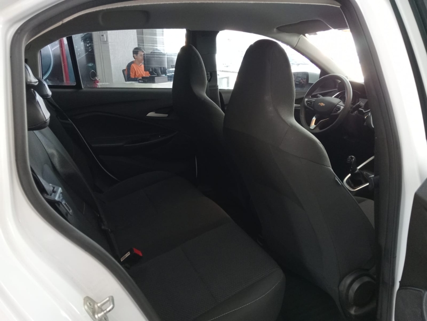 chevrolet onix 1,0 lt