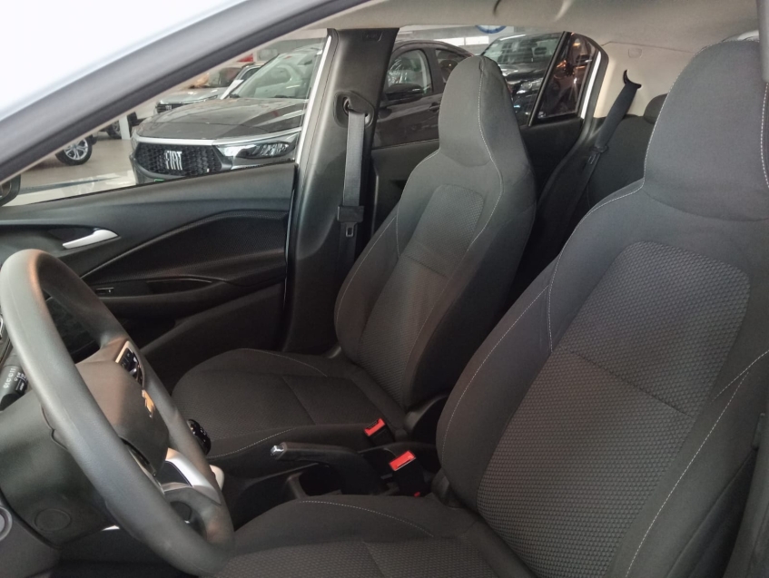 chevrolet onix 1,0 lt