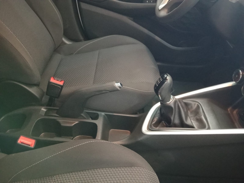 chevrolet onix 1,0 lt