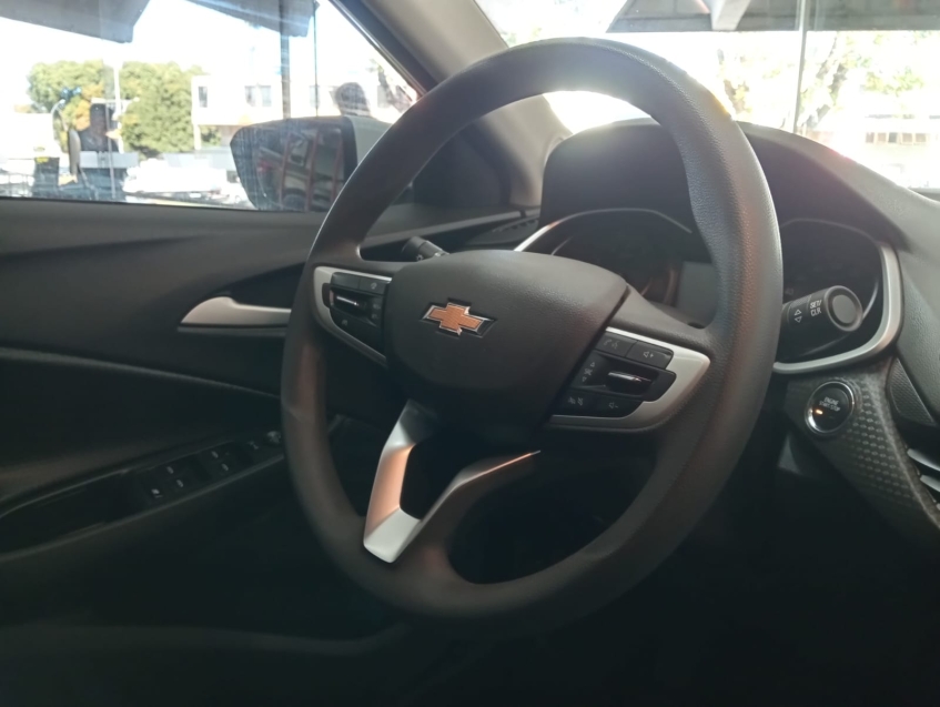chevrolet onix 1,0 lt chevrolet onix 1,0 lt