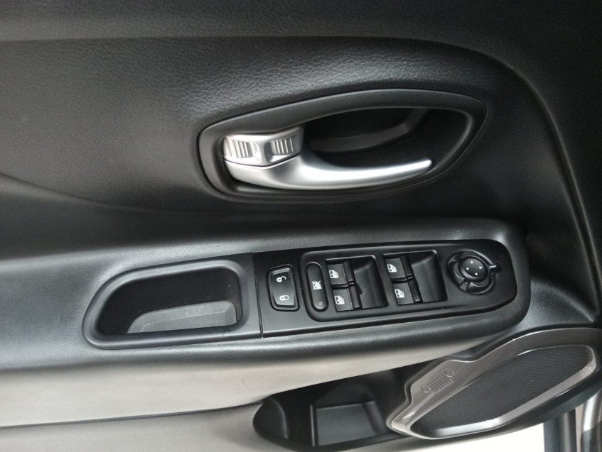 jeep renegade 1.8 cvt jeep renegade 1.8 cvt