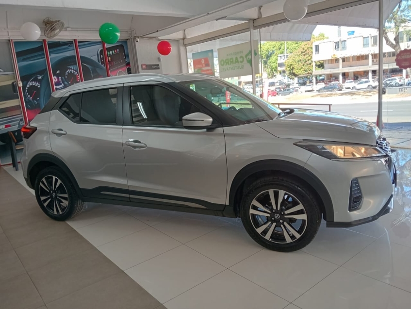 nissan kicks 1.6 nissan kicks 1.6