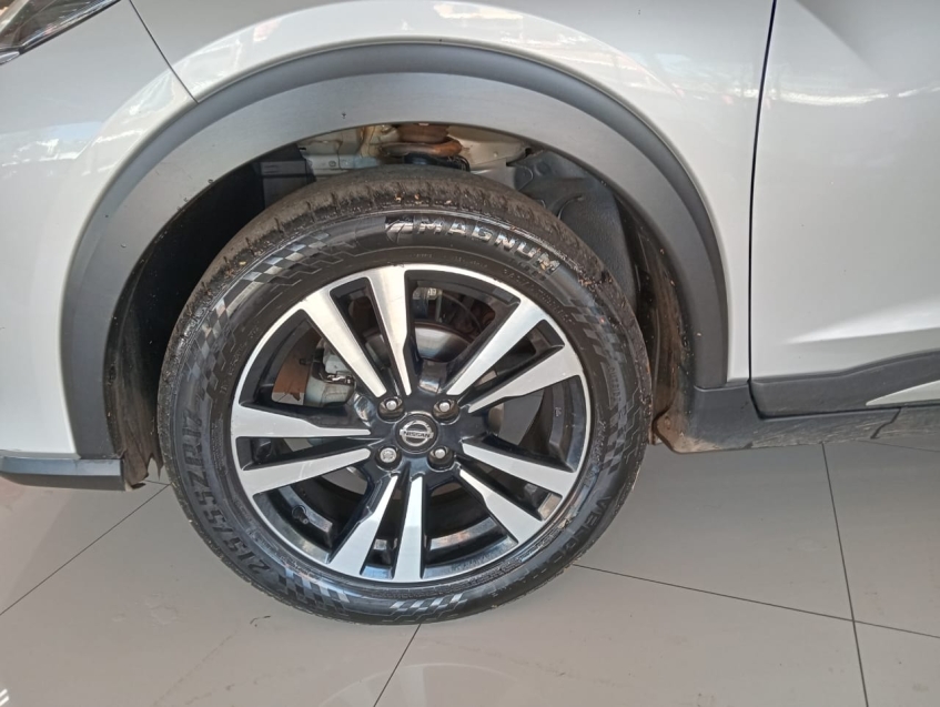 nissan kicks 1.6 nissan kicks 1.6