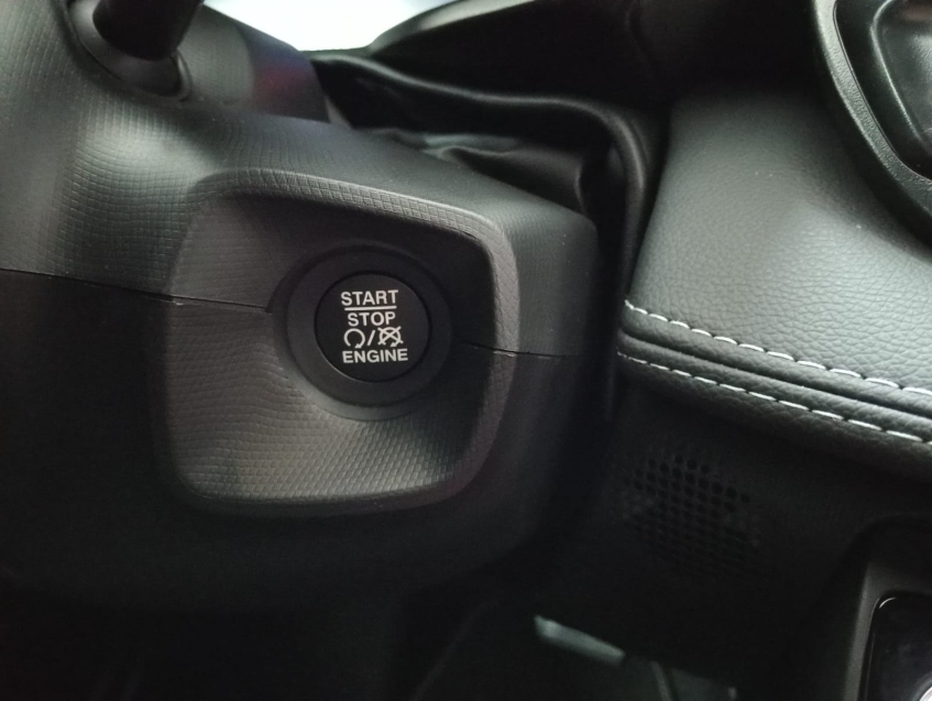 oferta imperdivel, fastback impetus hibrido 1.0, em 30 por cento de entrada 24x