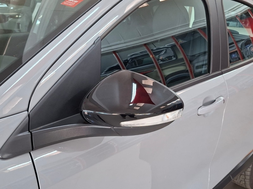 fiat argo trenking 1.3 manual usado9