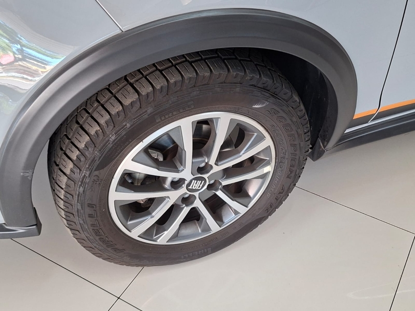 fiat argo trenking 1.3 manual usado3