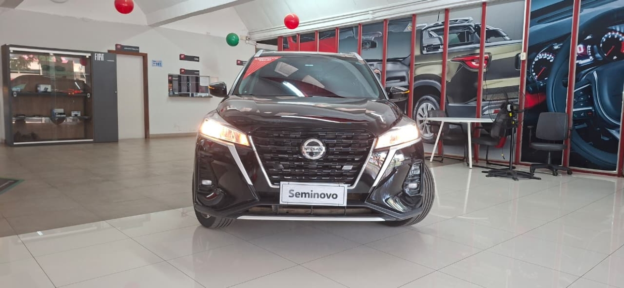 nissan kikis adavnt seminovo1