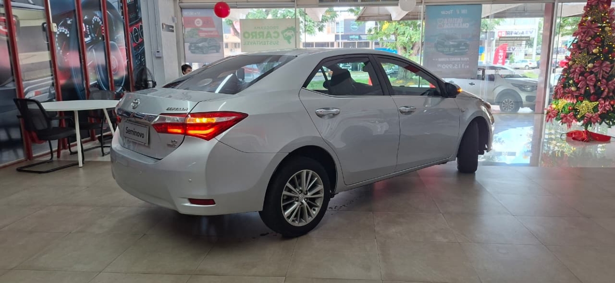 corolla alts seminovo14
