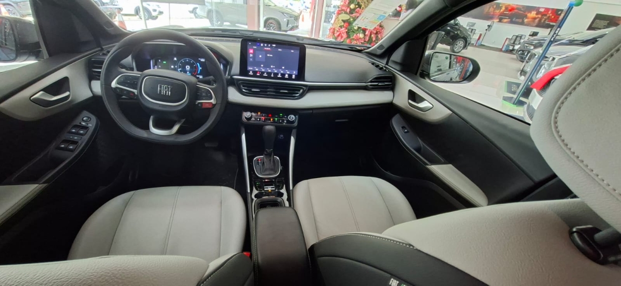 fastback impetus hybrid  seminovo ,limpa patio de teste drive10