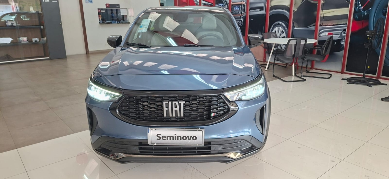 fastback impetus hybrid  seminovo ,limpa patio de teste drive1