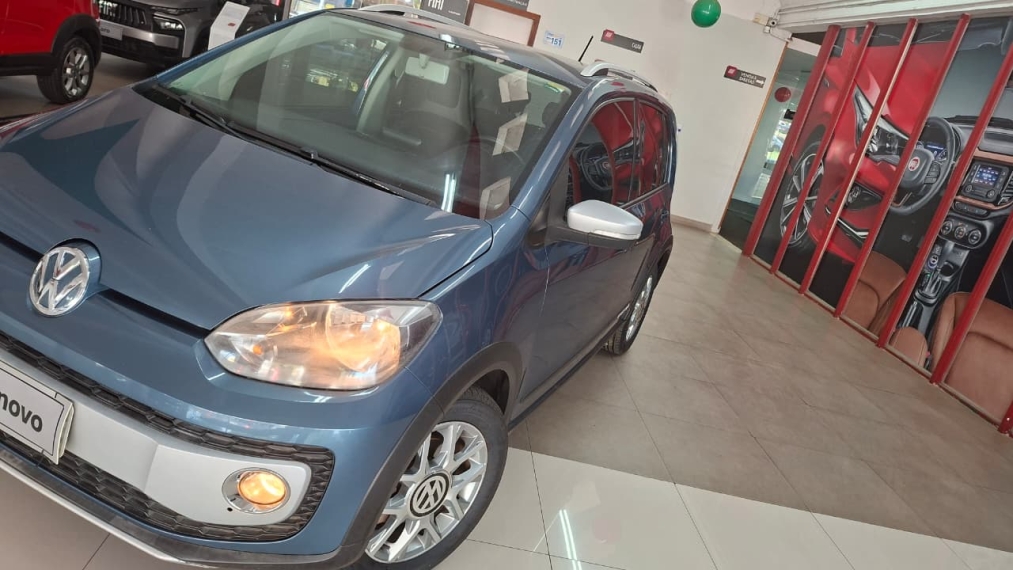 up cross 1.0 tsi usado13