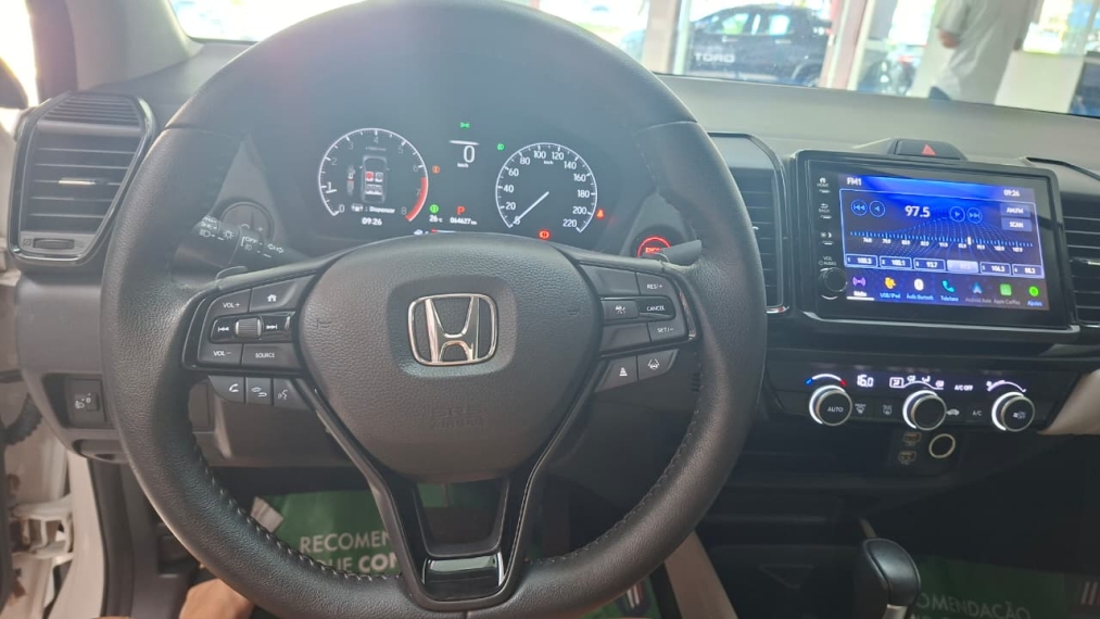 honda city touring seminovo12