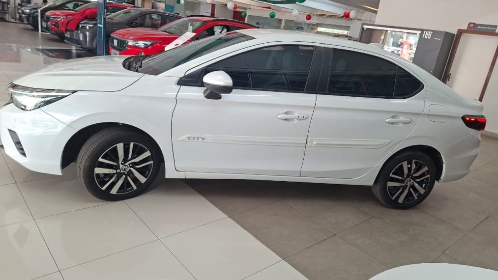 honda city touring seminovo8