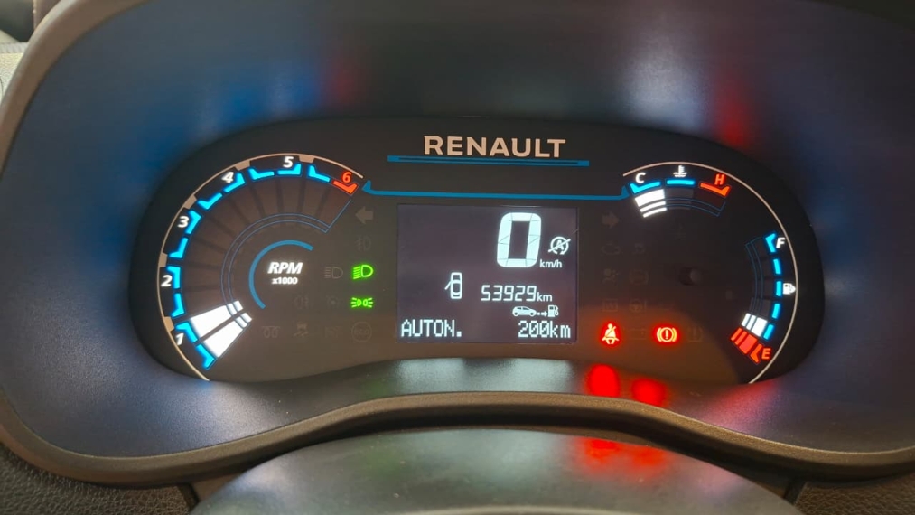 renalt kwid outsider seminovo4