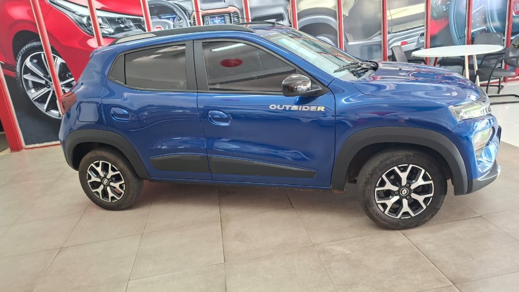 renalt kwid outsider seminovo15