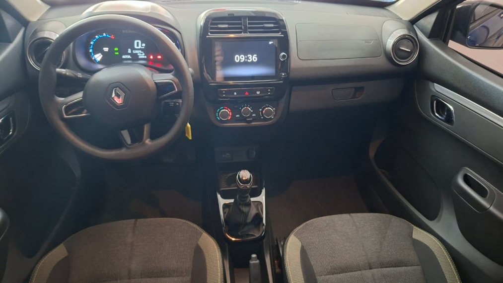 renalt kwid outsider seminovo6