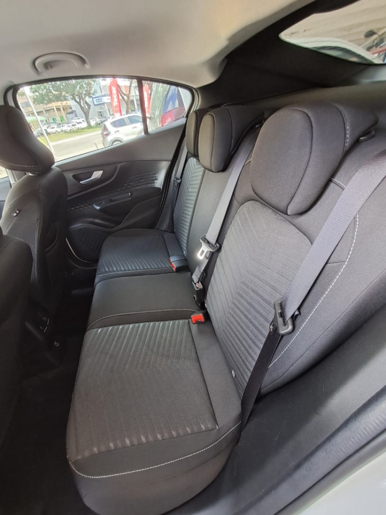 fiat fastback audace 1.0 t 200 automatico14