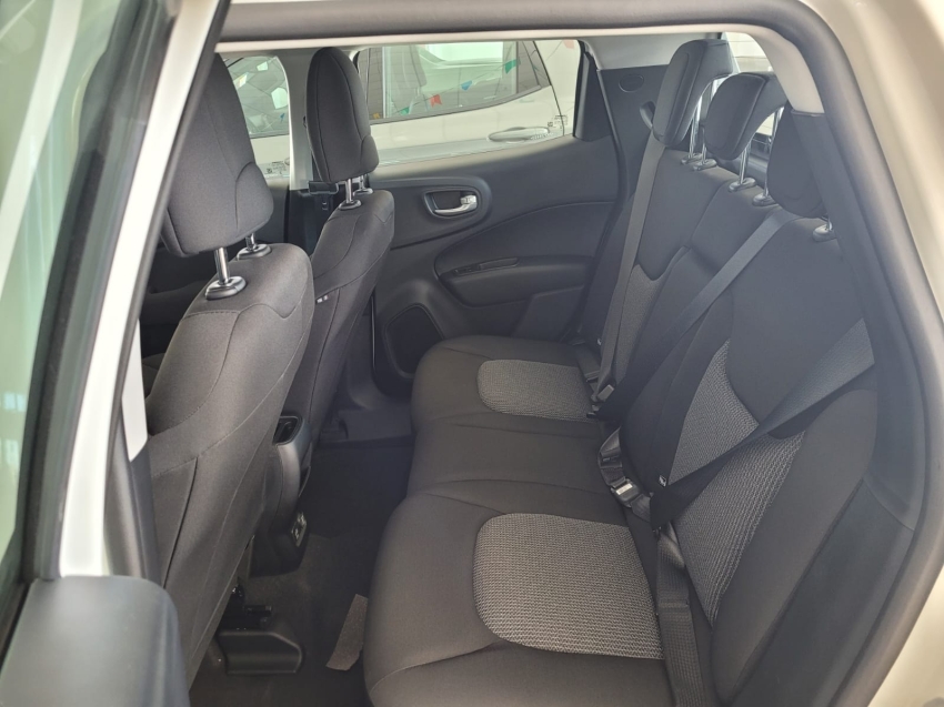 fiat toro 1.3 turbo 270 flex endurance at6 4p automatico 202410