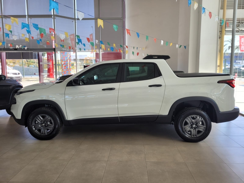 fiat toro 1.3 turbo 270 flex endurance at6 4p automatico 20244