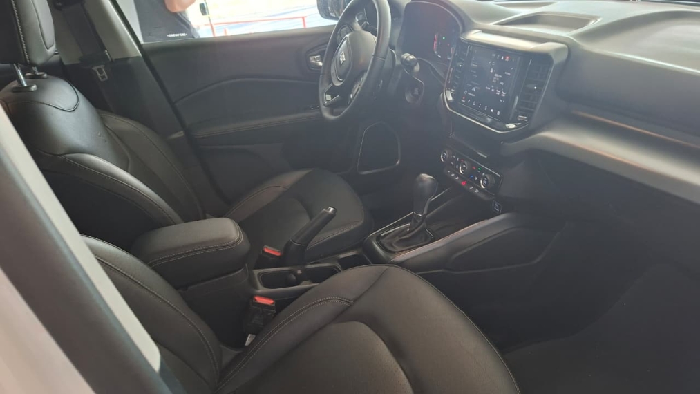 jeep renegade flex sport at6 1.324