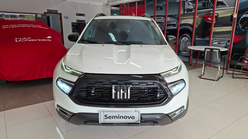 fiat toro endurance/freedom 1.3 turbo 270 flex at6 branca 2024/2025 seminovo1