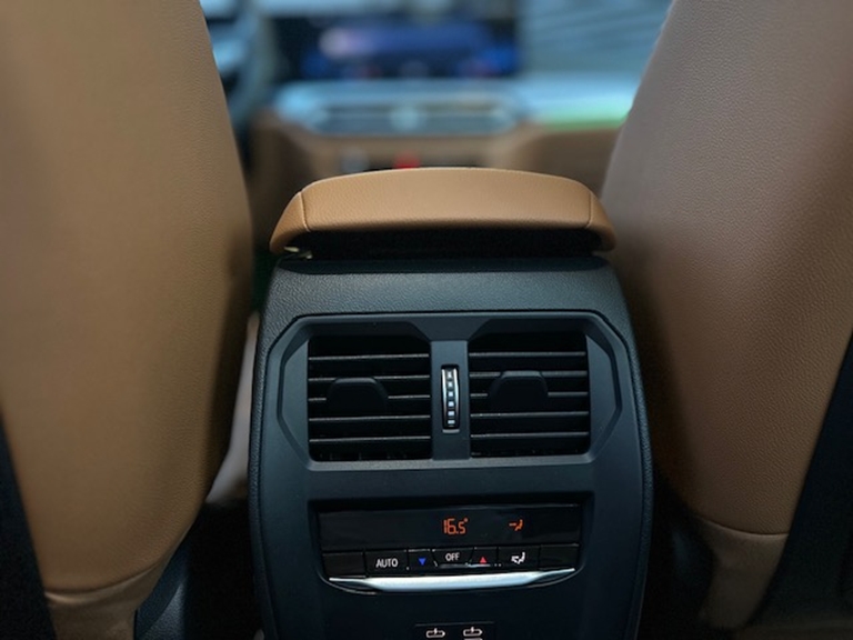 bmw 320i 2.0 16v turbo flex sport gp automatico 4p 202312