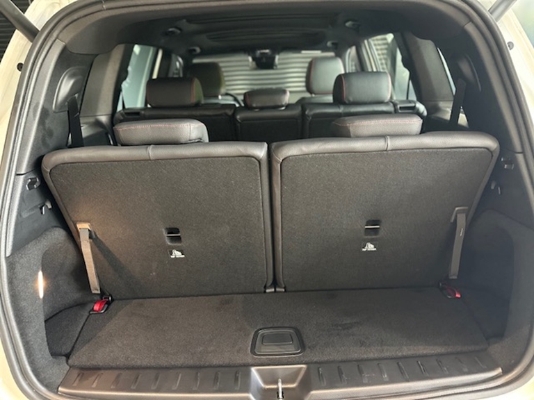 mercedes-benz glb 220 2.0 4m amg line hibrido 4p automatico 202512