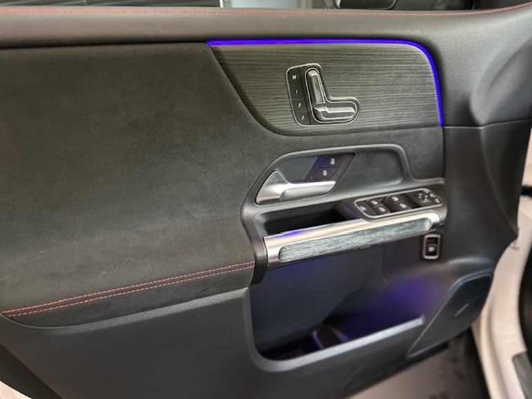 mercedes-benz glb 220 2.0 4m amg line hibrido 4p automatico 202513