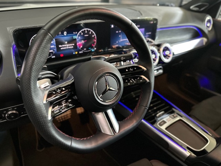 mercedes-benz glb 220 2.0 4m amg line hibrido 4p automatico 202510