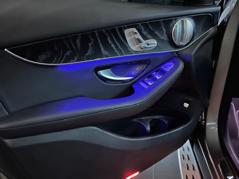 mercedes-benz glc 220d 2.0 turbo diesel enduro 9g-tronic 4p automatico 202111