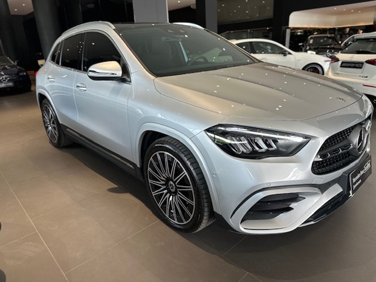 mercedes-benz gla 200 1.3 mhev amg line 7g-dct hibrido 4p automatico 2025